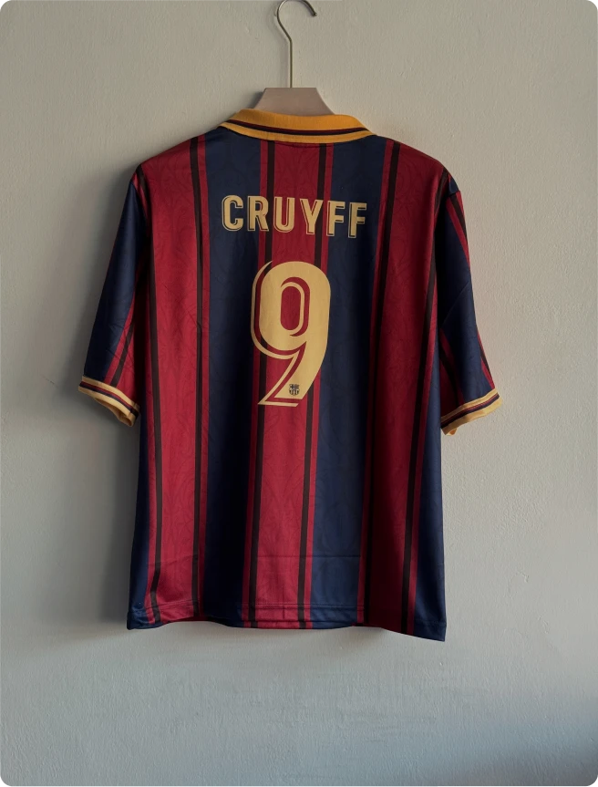 BARCELONA 125TH ANNIVERSARY KIT CRUYFF FIVESLEEVE POLO EMBROIDERY PREMIUM
