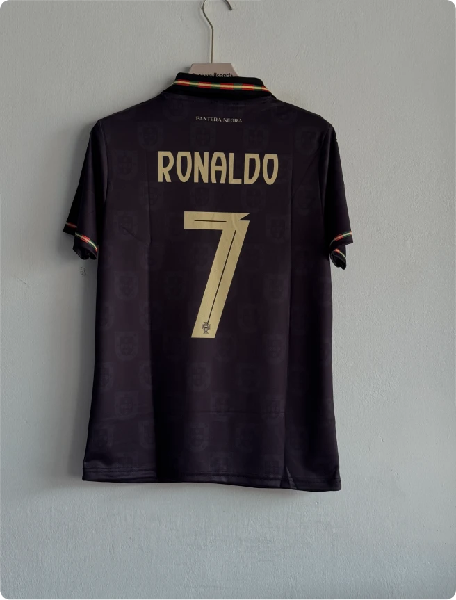 PORTUGAL 25-26 BLACK KIT RONALDO POLO EMBROIDERY PREMIUM