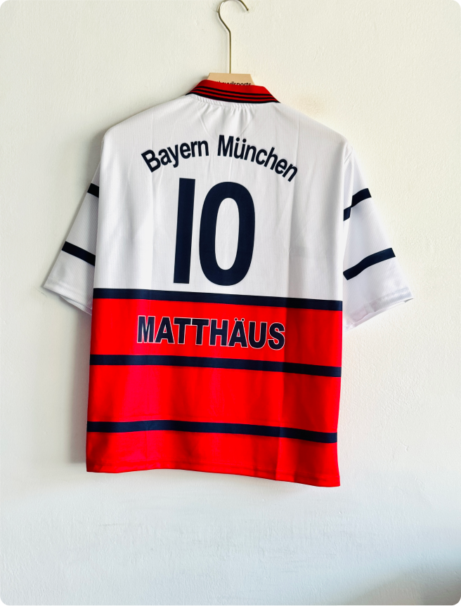 BAYERN 1998-99 AWAY KIT MATTHAUS FIVESLEEVE POLO