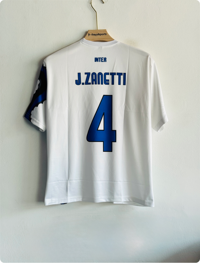 INTERMILAN 2010-11 AWAY KIT ZANETTI FIVESLEEVE