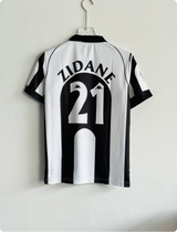 JUVENTUS 1997-98 HOME KIT ZIDANE POLO EMBROIDERY