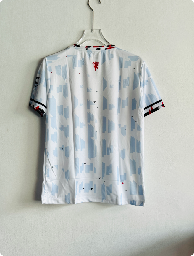 MANCHESTER UNITED 24-25 SPECIAL EDITION KIT EMBROIDERY
