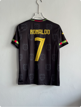 PORTUGAL 2025 BLACK SPECIAL EDITION KIT RONALDO