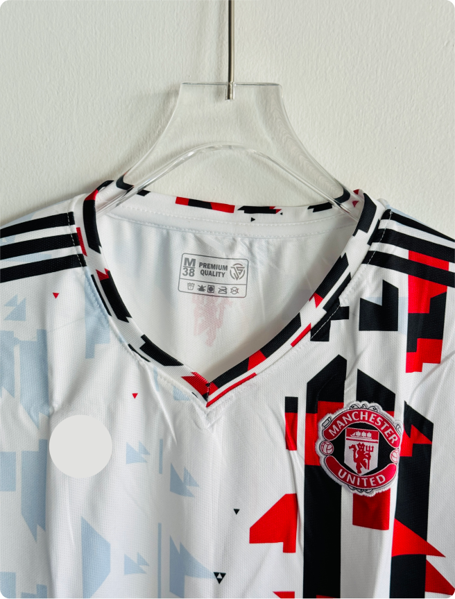 MANCHESTER UNITED 24-25 SPECIAL EDITION KIT EMBROIDERY