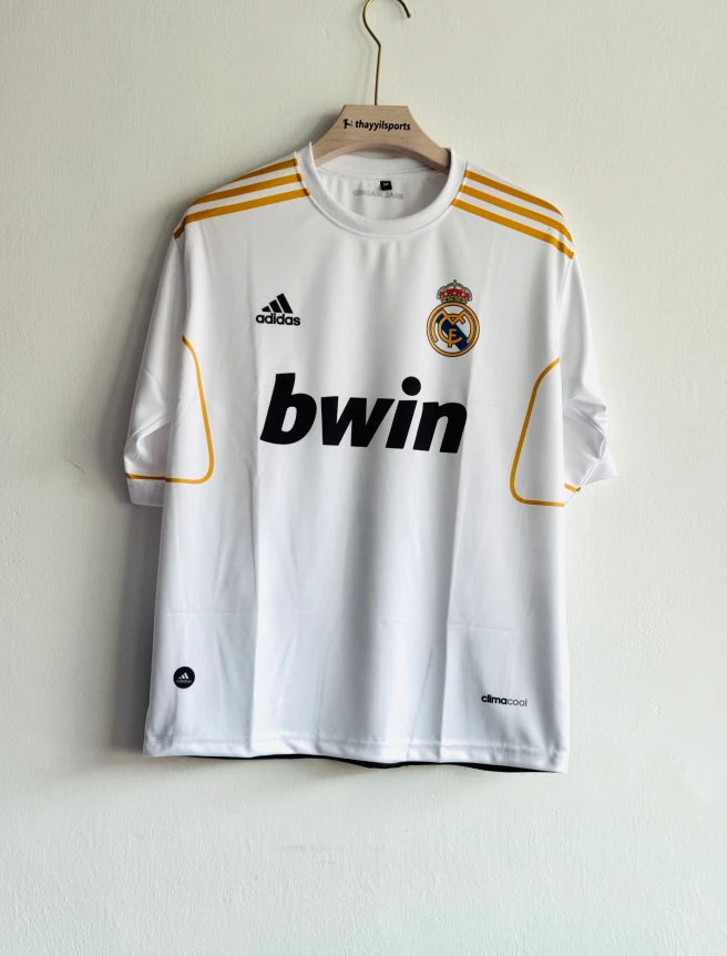 REAL MADRID CHAMPIONS EDITION KIT FIVESLEEVE