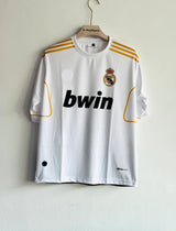 REAL MADRID CHAMPIONS EDITION KIT FIVESLEEVE