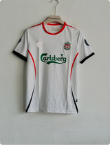 LIVERPOOL 2005-06 AWAY KIT GERRARD EMBROIDERY