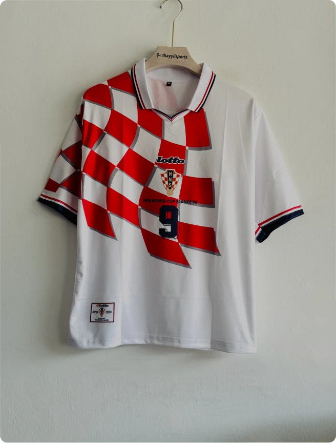 CROATIA 1998-99 HOME KIT SUKER FIVESLEEVE POLO