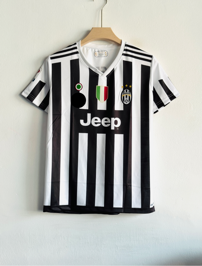 JUVENTUS 2015-16 HOME KIT POGBA EMBROIDERY