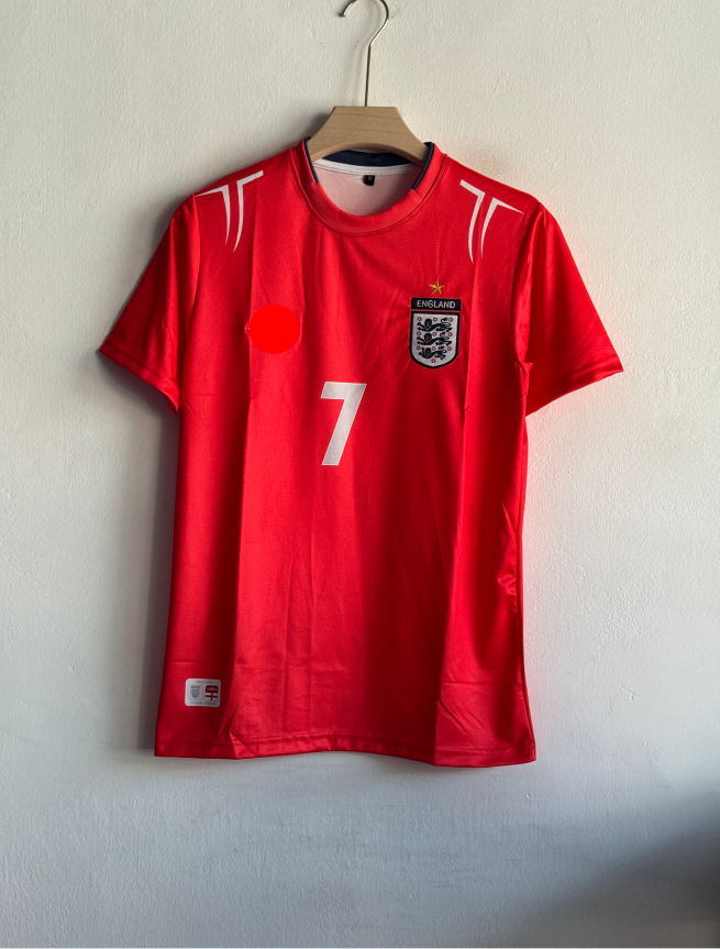 ENGLAND 2004-05 AWAY KIT BECKHAM EMBROIDERY PREMIUM