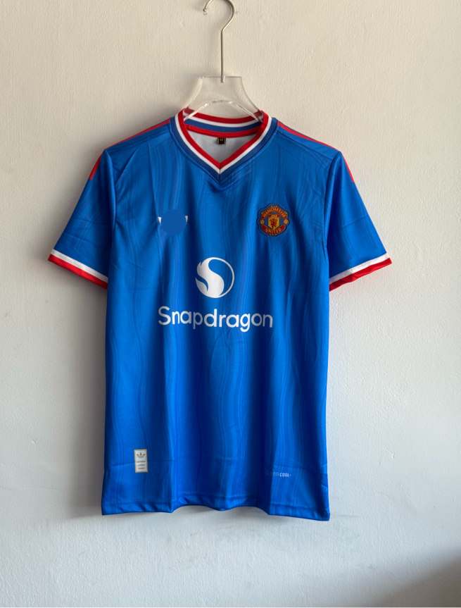 MANCHESTER UNITED 26-27 AWAY KIT EMBROIDERY PREMIUM
