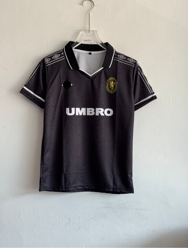 MANCHESTER UNITED 90S RETRO INSPIRED KIT POLO