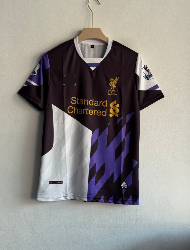 LIVERPOOL 2013-14 THIRD KIT COUTINHO EMBROIDERY PREMIUM