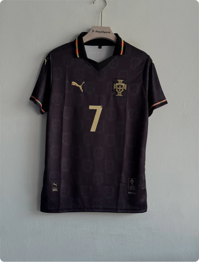 PORTUGAL 25-26 BLACK KIT RONALDO POLO EMBROIDERY PREMIUM